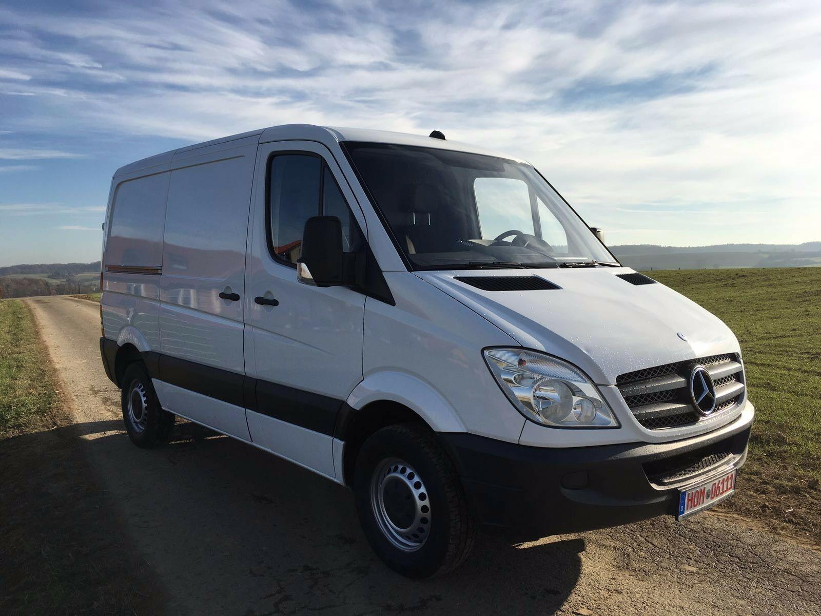 Mercedes-Benz Sprinter 210 cdi Automatik Ahk Service TÜV neu !