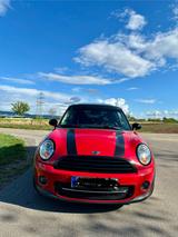 MINI Mini  Cooper Model R56   2011   Top Zustand - MINI MINI aus 2011: Coupe