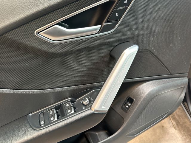 MYAUTOCENTER – Gebraucht- und Jahreswagen mit Werkstattservice in Pfaffenhofen Audi Q2 *S-Line*AHK*ACC*NAVI*VOLLDIGITAL*Sportsitze*