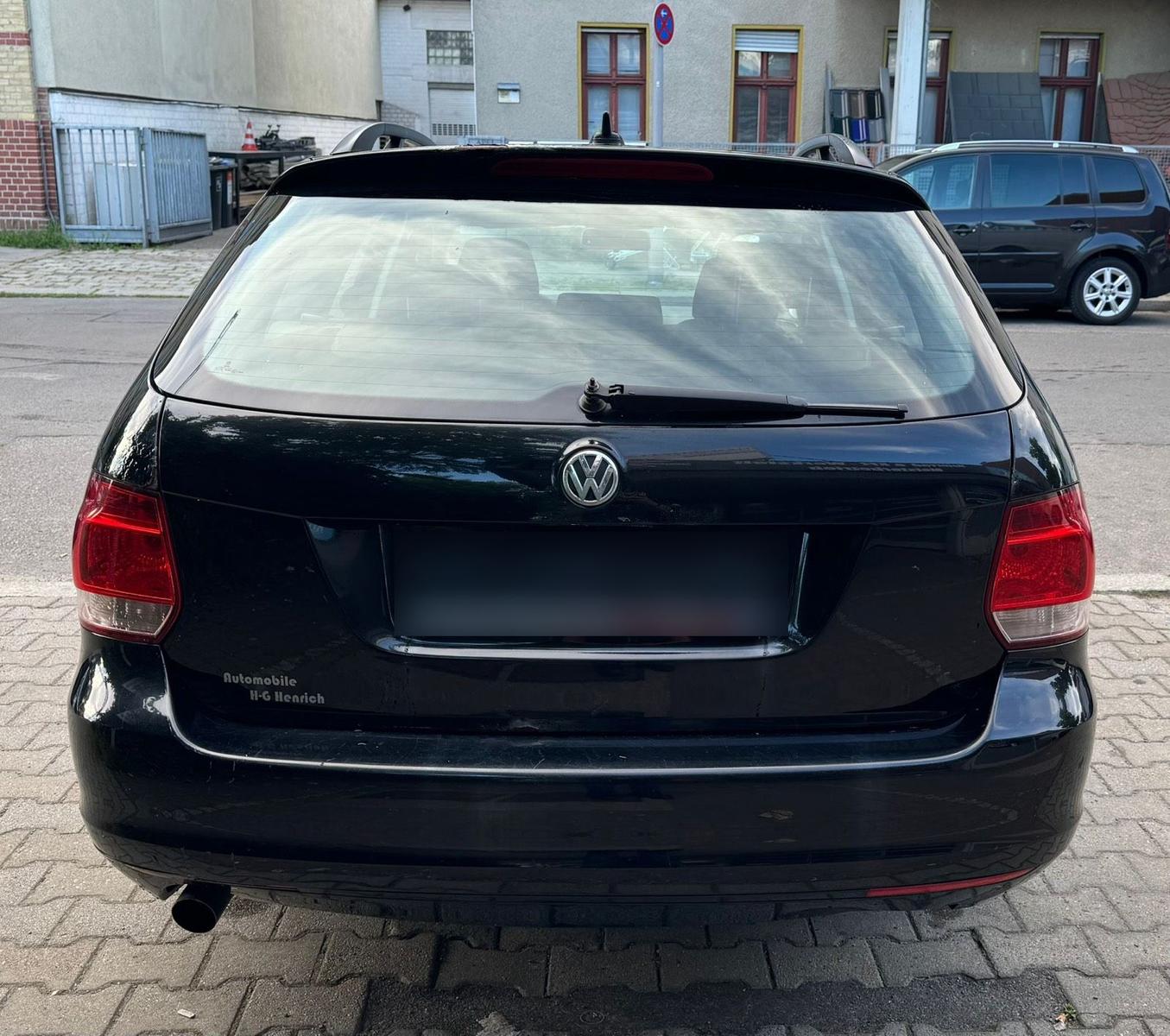Volkswagen Golf 2010 — photo 9