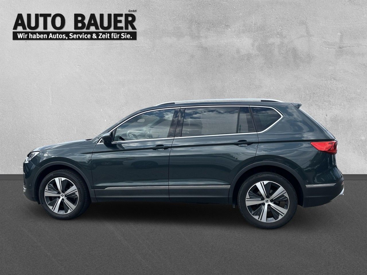 Fahrzeugabbildung SEAT Tarraco Xperience 2.0 TDI DSG 4Drive - mit KI generiert/bearbeitet