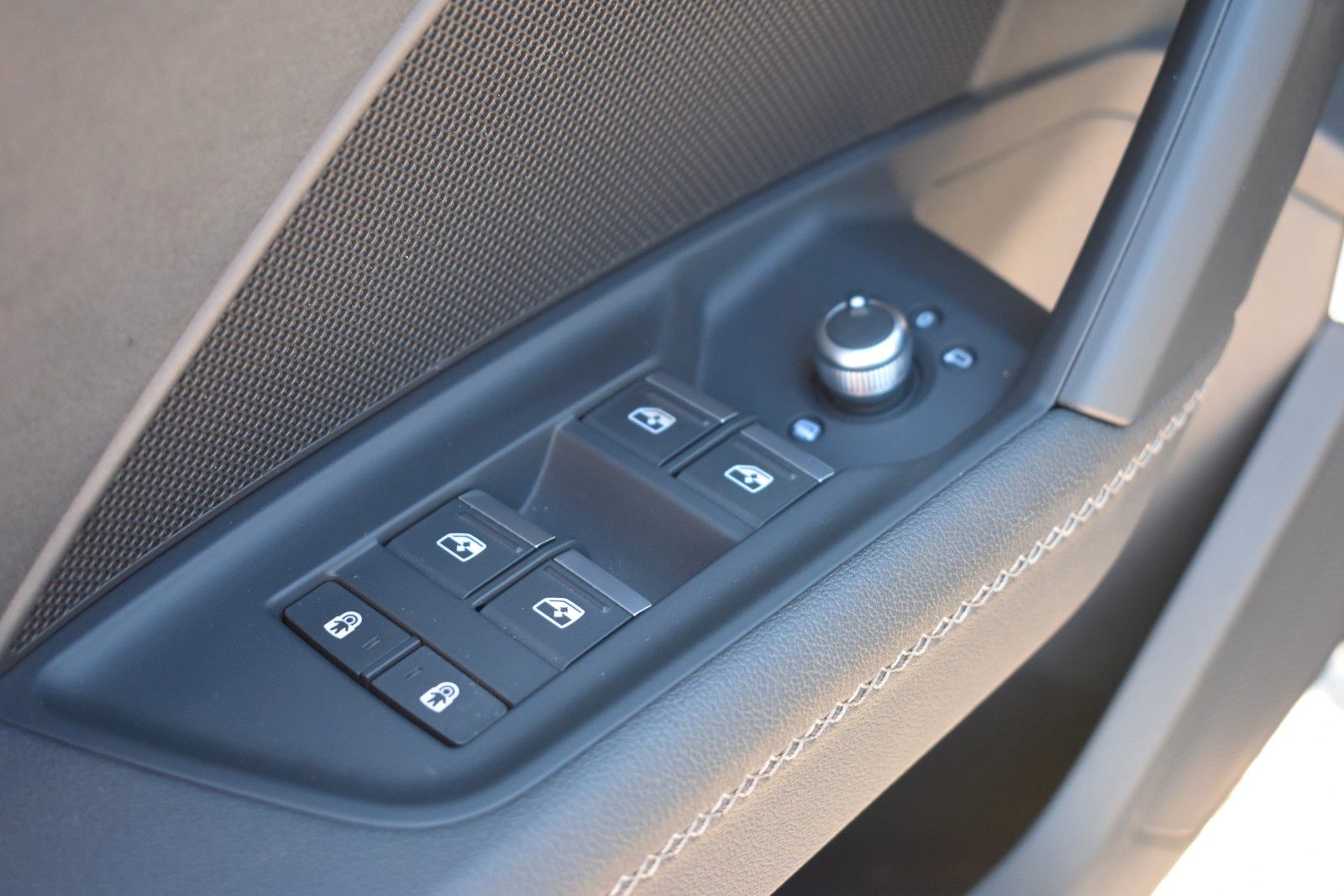 Fahrzeugabbildung Audi S3 Sportback 2.0 TFSI Quattro B&O/Virtual/LED
