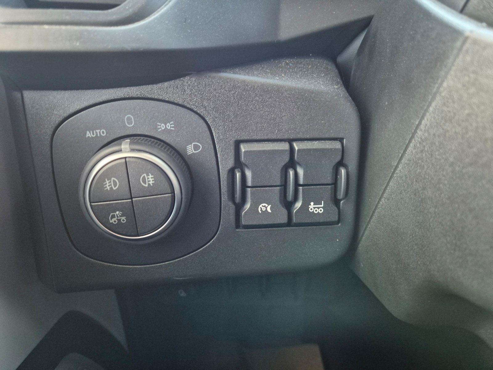 Fahrzeugabbildung Iveco AS440S50T/FP LT, Intarder, Alu-Felgen