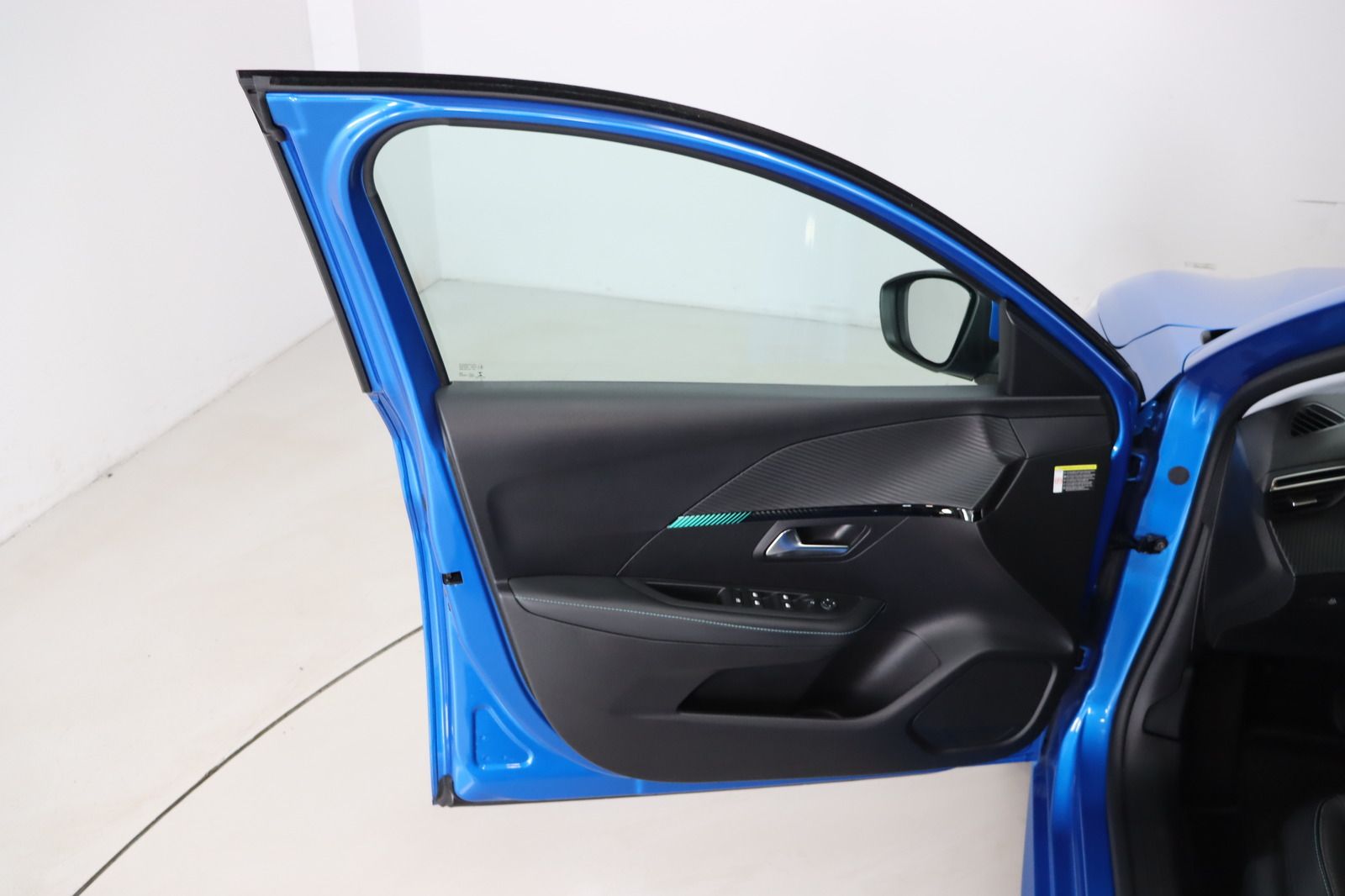 Fahrzeugabbildung Peugeot 208 1.2i Allure Pack * HU / AU neu