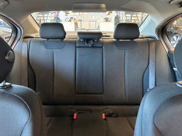 MYAUTOCENTER – Gebraucht- und Jahreswagen mit Werkstattservice in Pfaffenhofen BMW 320 d Sport Line *LED*PDC*Navi*