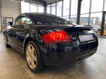 Audi TT Coupe 1.8 T quattro *BOSE*ESP*SHZ*VOLLLEDER*