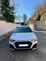 Audi A1 30 TFSI S line Sportback S line - Audi A1 mit Benzin-Antrieb: Weiß, mit Apple Carplay