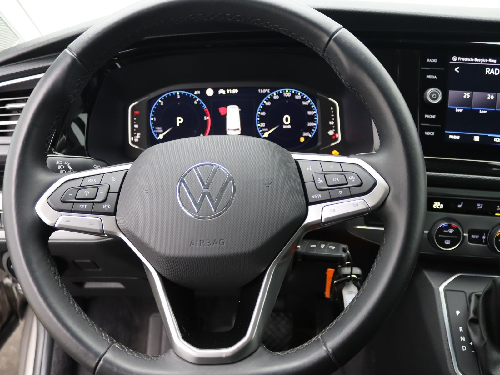 Volkswagen T6 Multivan - Bild 19