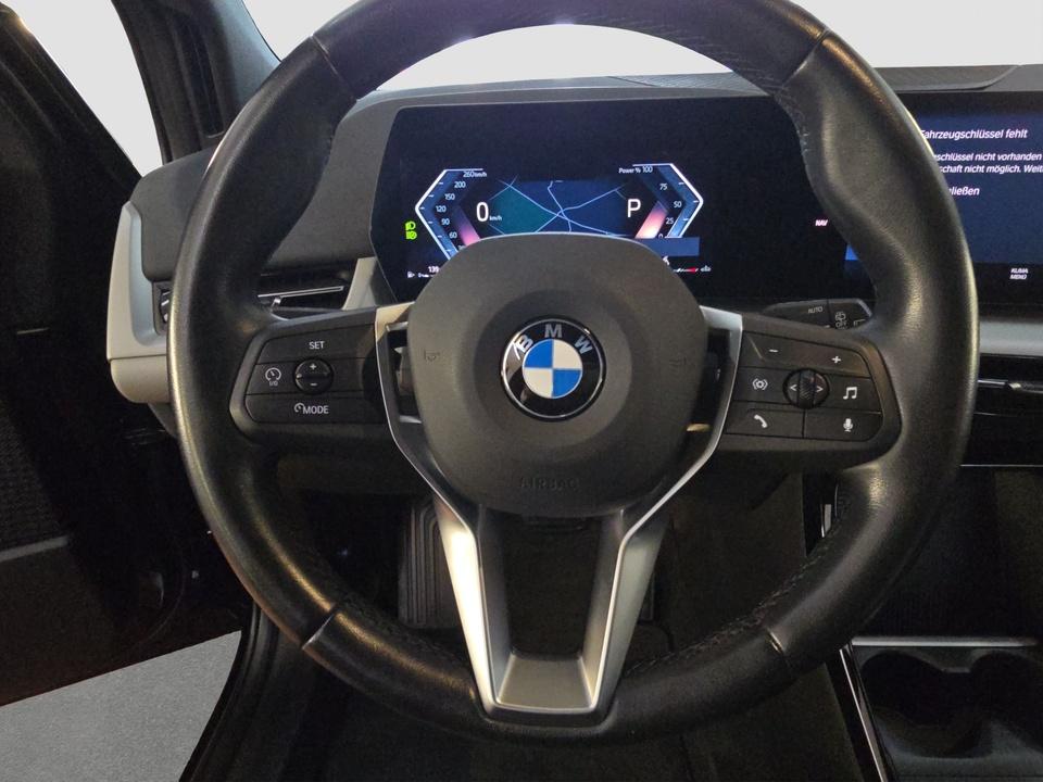 BMW 218 Active Tourer 218i Active Tourer Steptronic DCT Sitzhzg. Vorn, миниатюра 12