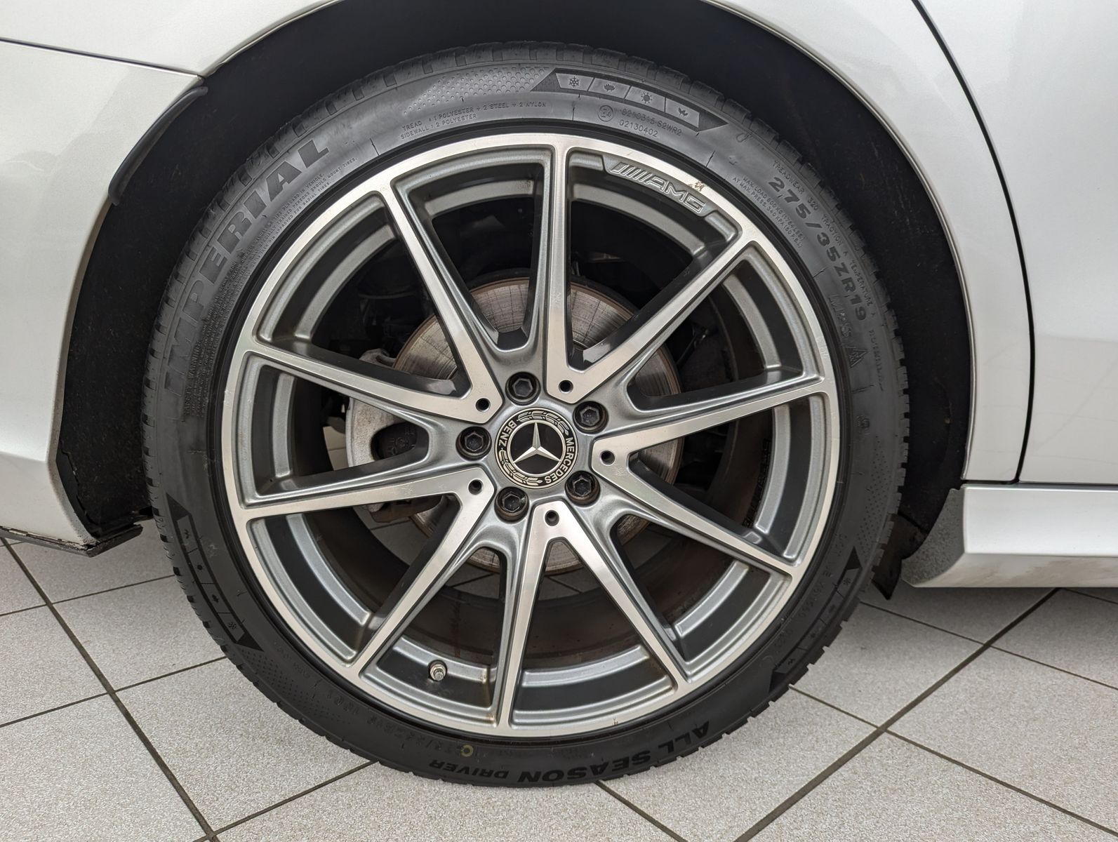 MERCEDES-BENZ E 220 d AMG StHz. Multibeam 360° Memory AHK 19" - Image 10