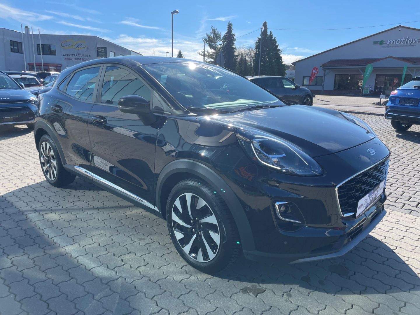 Fahrzeugabbildung Ford Puma Titanium Navi Rückf. Kamera Tempomat