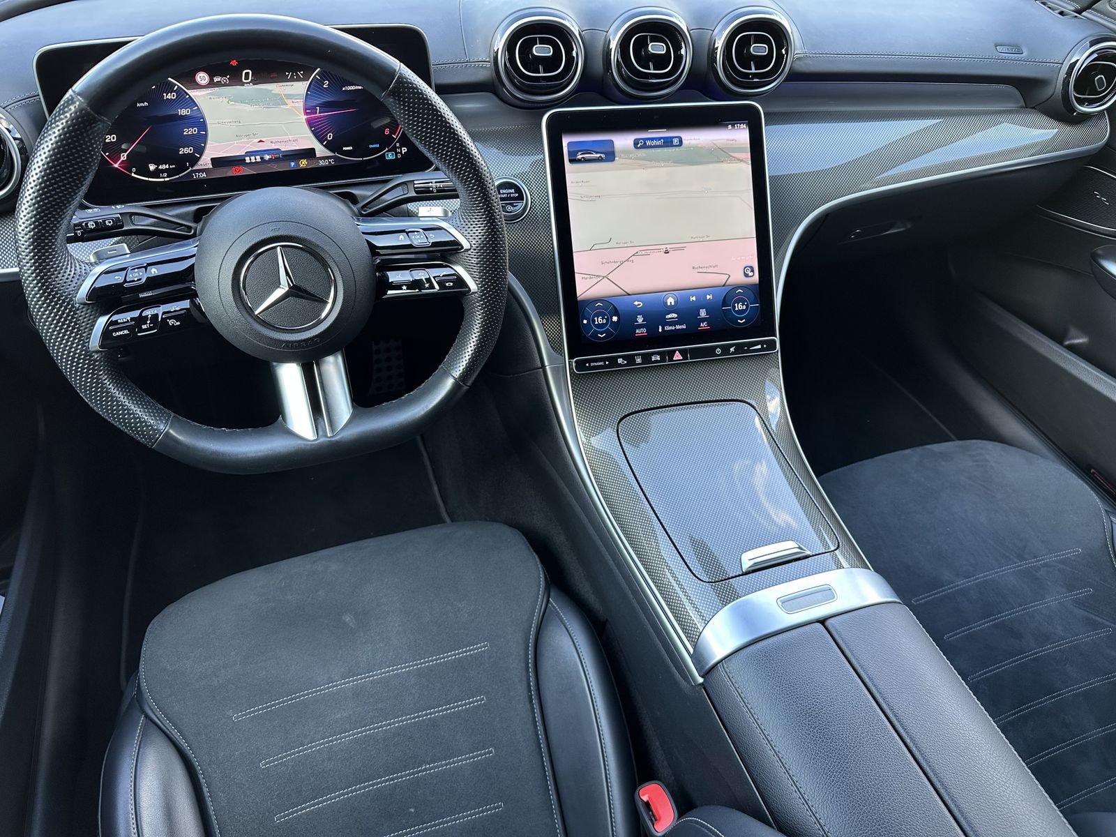 Fahrzeugabbildung Mercedes-Benz C 220d T 4Matic AMG Line NAV+LED+ACC+STHZ+19ZOLL
