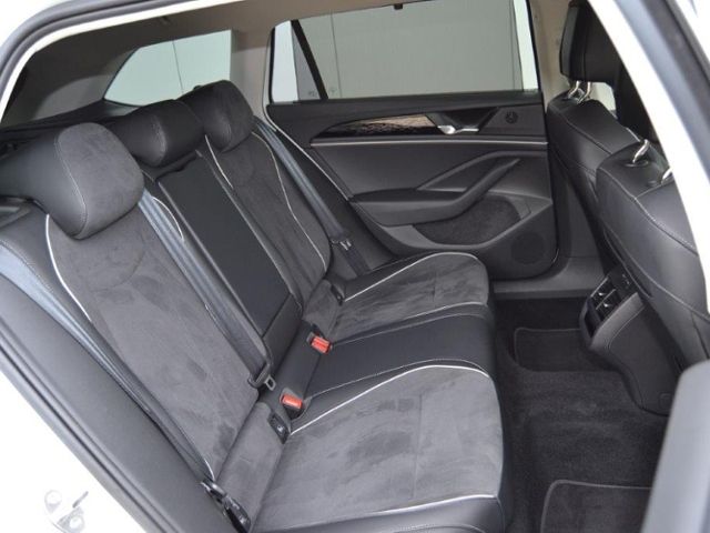 Passat Variant 2.0 TDI DSG Elegance IQ.DRIVE/AHK