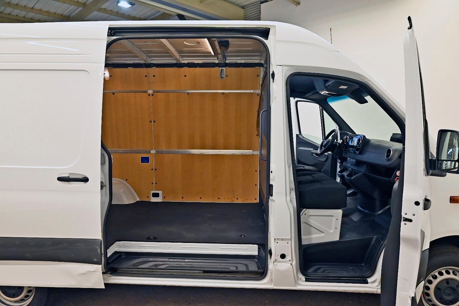 Mercedes-Benz Sprinter 317 CDI PRO A/C 9G-TRONIC NAVI KAMERA