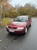 Volkswagen Rentnerfahrzeug vw Passat 1.8l wenig Kilom... - Volkswagen Passat: W8