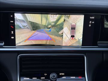 Porsche Panamera Sport Turismo 4 E-Hybrid*ACC*CHRONO*LED