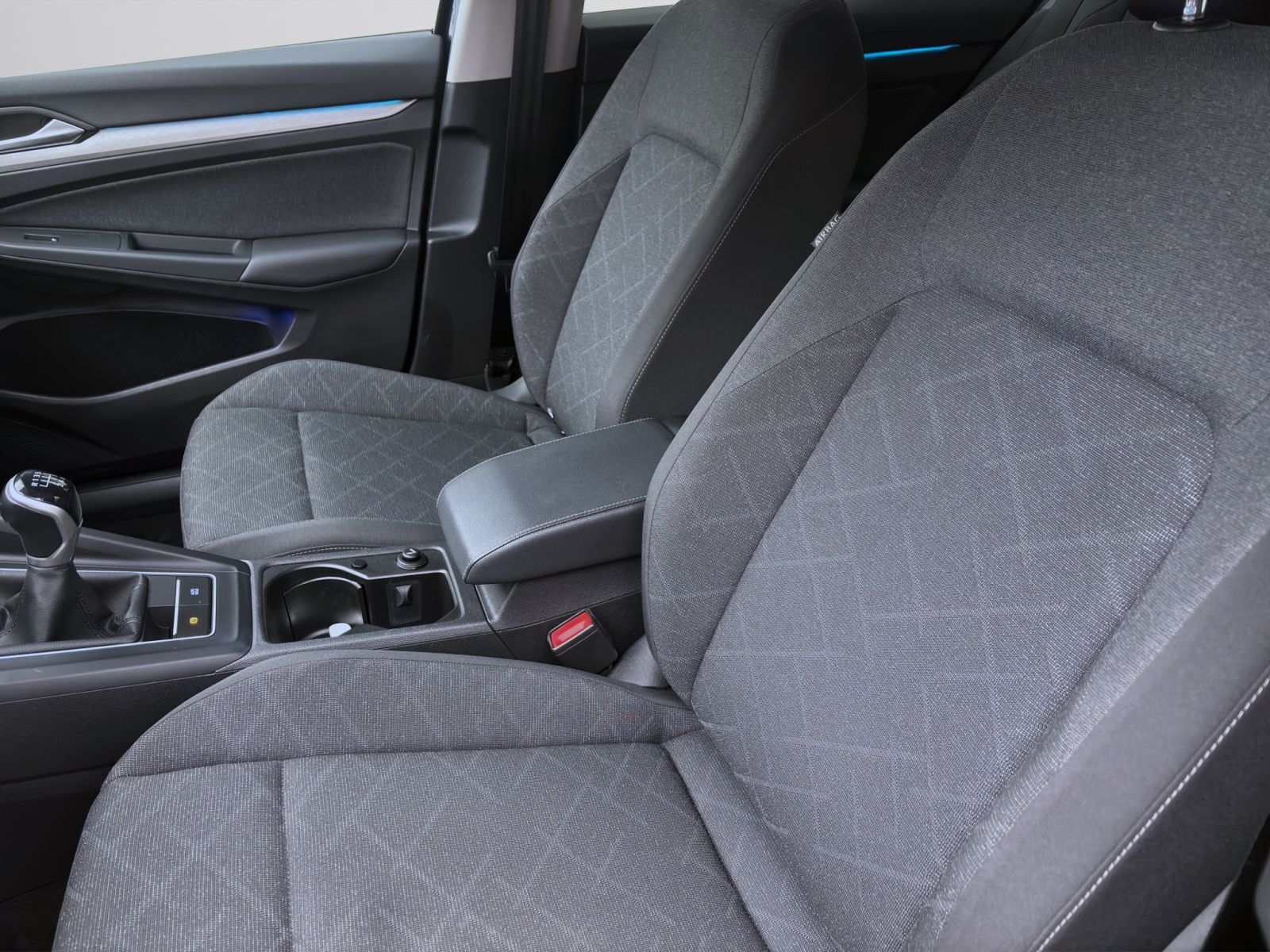Volkswagen Golf - Bild 9
