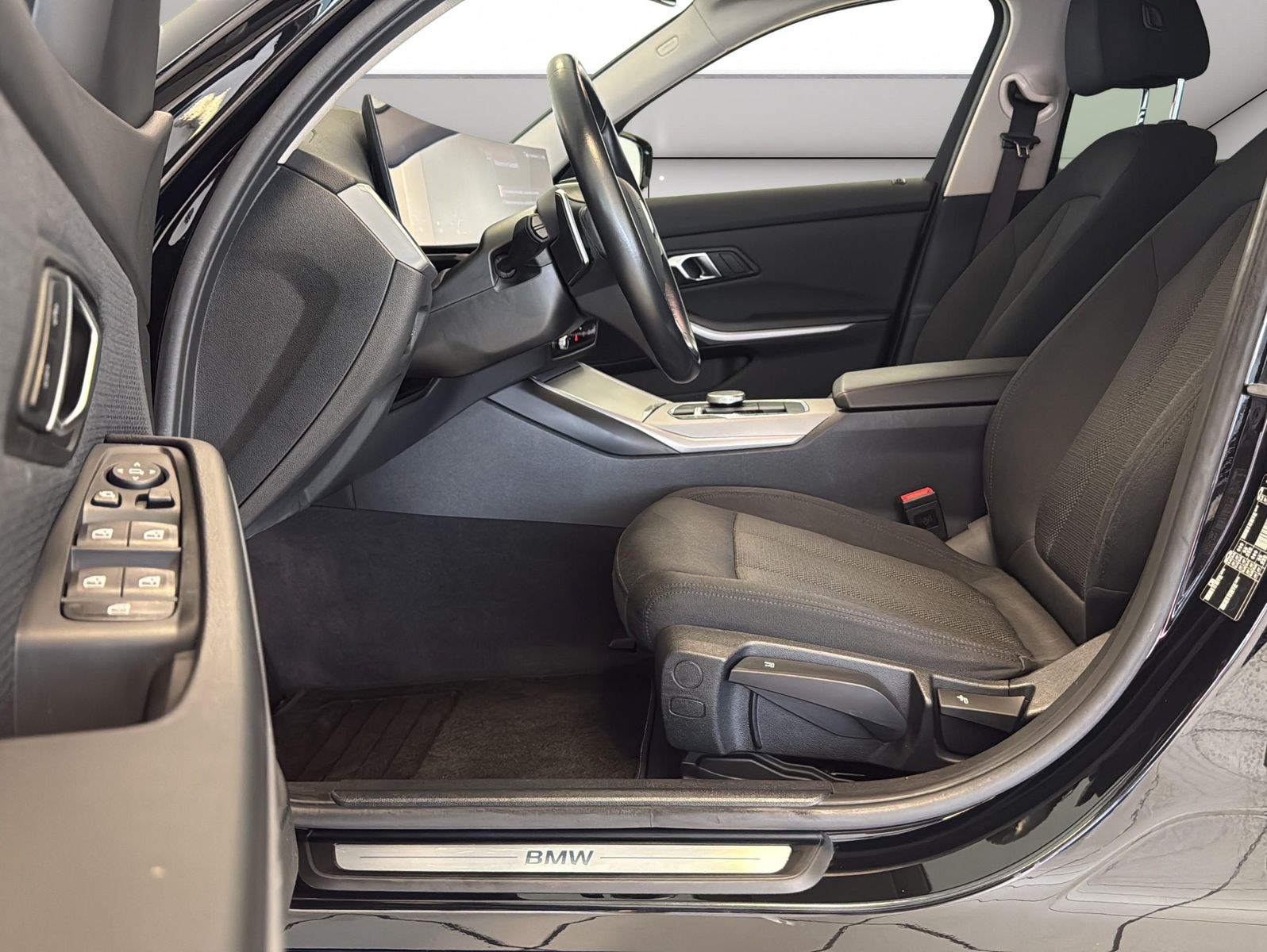BMW 318 i|DAB|LED|PDC|Spur|Klima|Widescreen Display foto 12