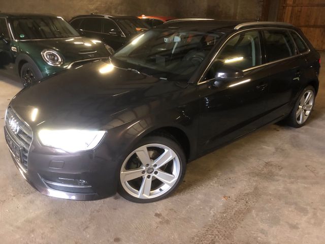 Audi A3 Sportback*XENON*18*ZOLL*NAVI*LEDER*TEMPOMAT