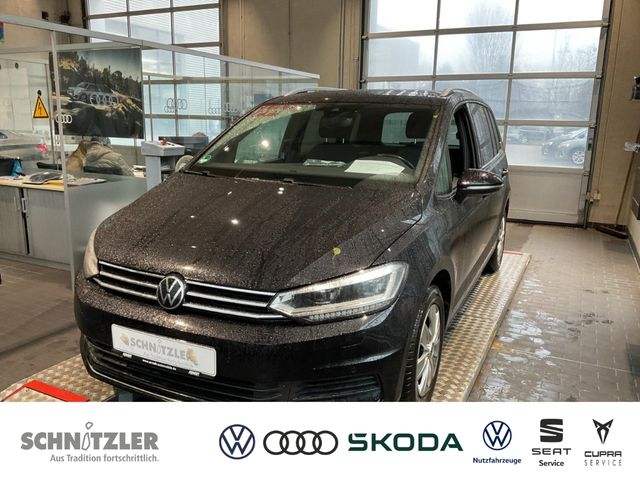 Volkswagen Touran 1.5 TSI DSG United AHK/NAVI/RFK/ACC+++