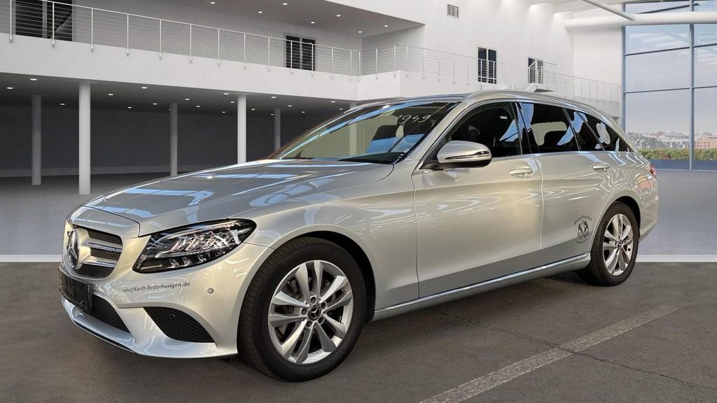 Image of Mercedes-Benz C 180