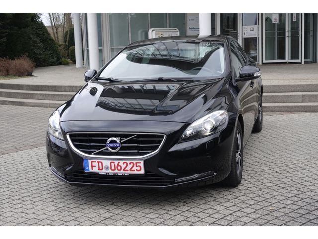 Volvo V40 You! T2   ZAHNRIEMEN NEU