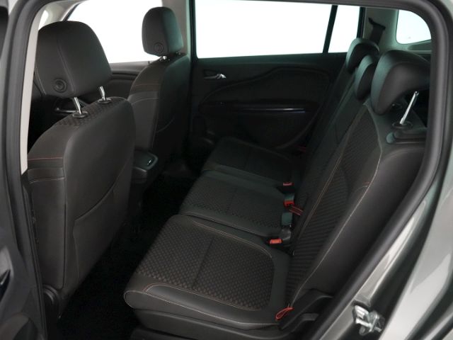 Zafira C INNOVATION AT 7-SITZER+AHK+LED+RÜCKFAHR