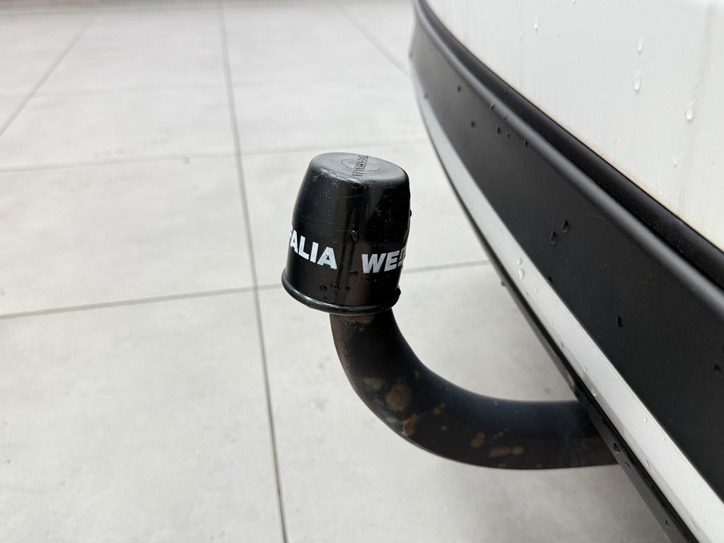 Toyota Auris Touring Sports