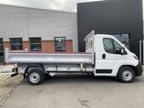 Peugeot Boxer Kipper neuer Mitarbeiter 435 L3 3-Seiten-K - : Kipper