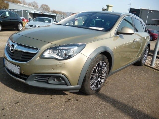 Insignia A Country Tourer Basis 4x4
