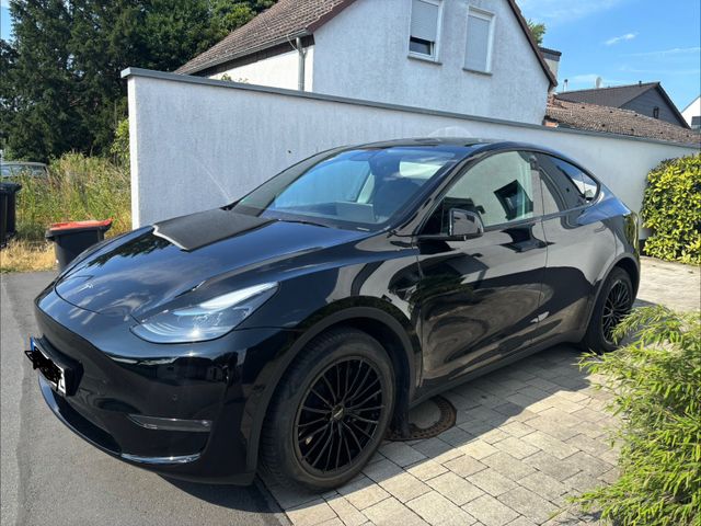 TESLA Model Y Long Range Dual Motor AWD Long Range