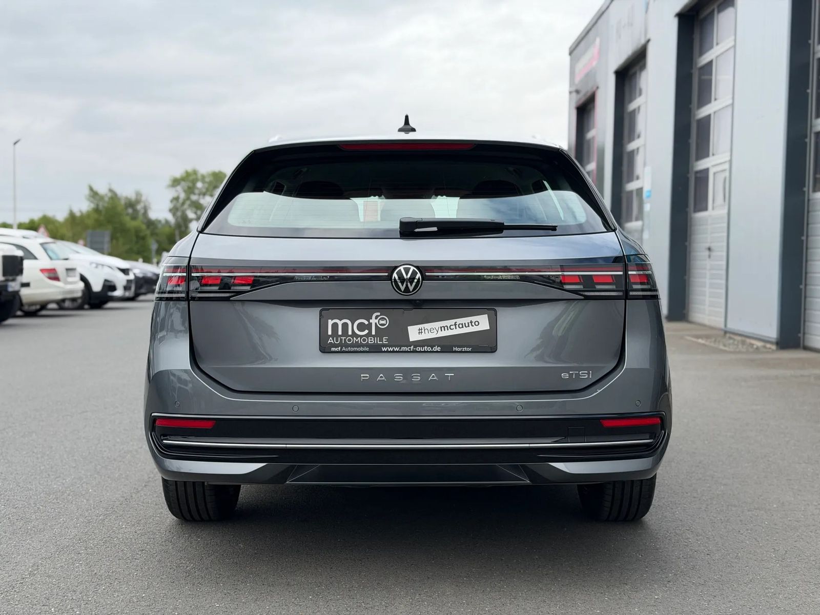 Volkswagen Passat Variant 1.5 eTSI DSG Elegance IQ HuD foto 5