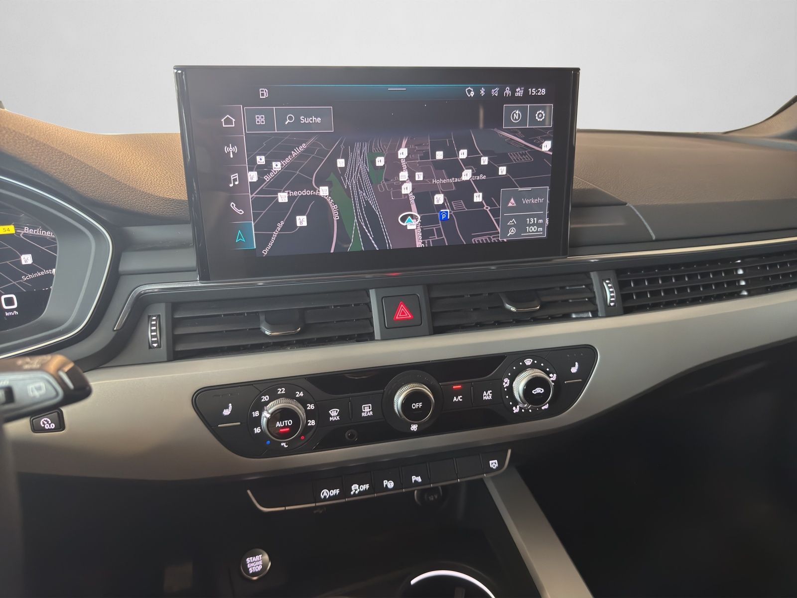 Audi A4 - Bild 12