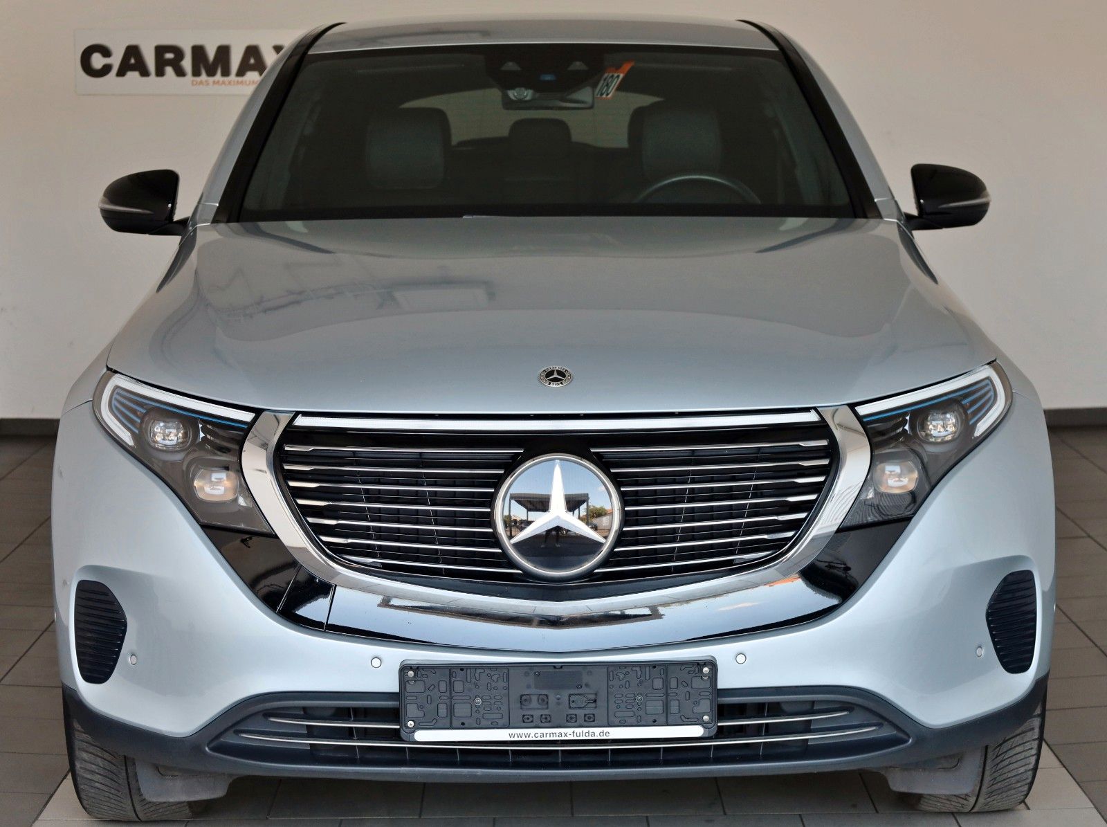 Fahrzeugabbildung Mercedes-Benz EQC 400 4M,Leder,Navi,LED,SH,Kamera,ACC,Keyless