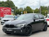 BMW 118 d 1er Lim. Sport Line/Automatik/NAVI/PDC - BMW 118: 1er 118d