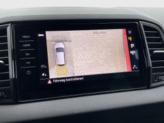 SKODA Karoq Sportline CANTON 4xSHZ AHK 5Jahre Garantie