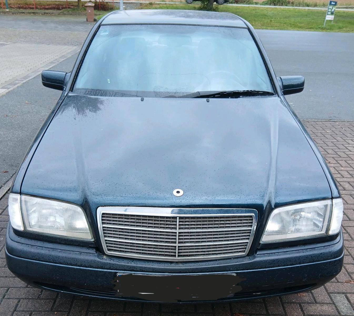 Mercedes-Benz C 180