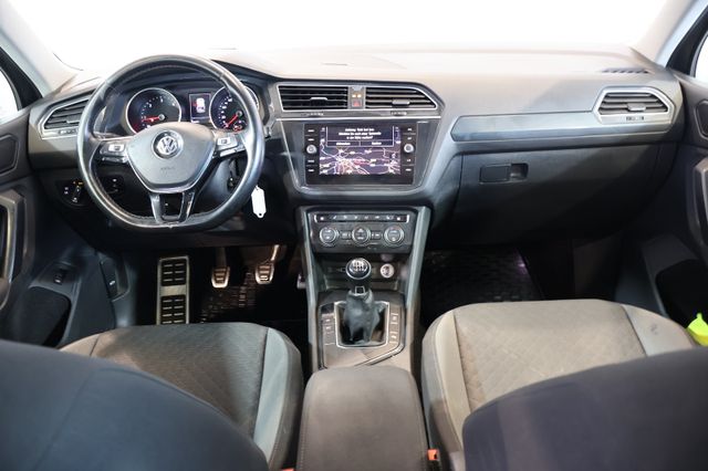 Volkswagen Tiguan 2.0 TDI Comfortline HUD+ACC+SIDE+PANO+AHK