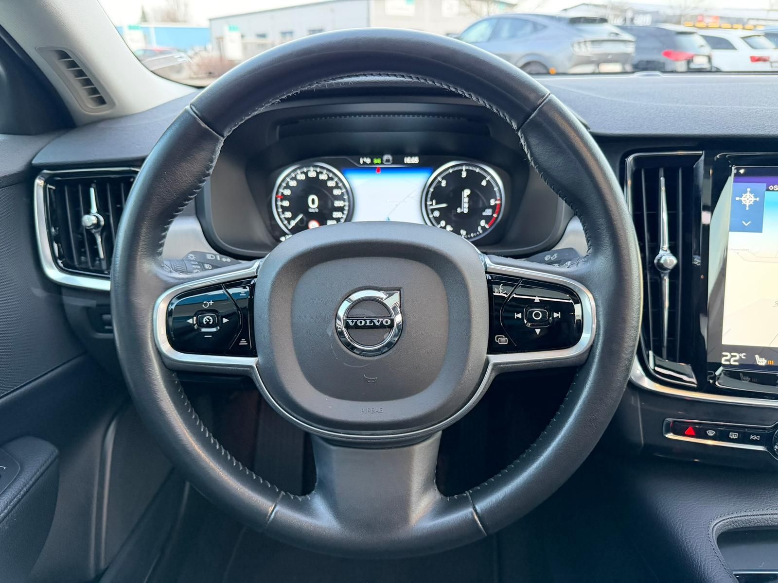 Volvo S90 2.0 D4 Momentum HeadUP 360° Schiebedach foto 28