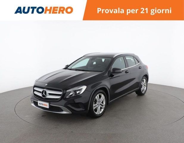 Mercedes-Benz MERCEDES-BENZ GLA 200 d Automatic Sport