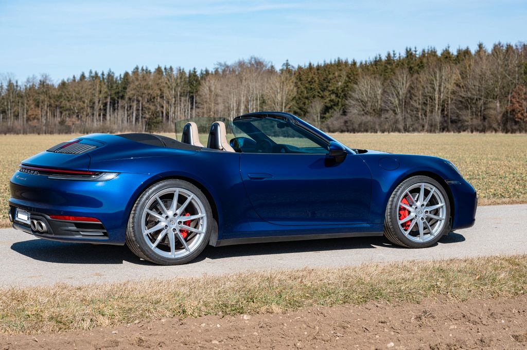 Image of Porsche 992