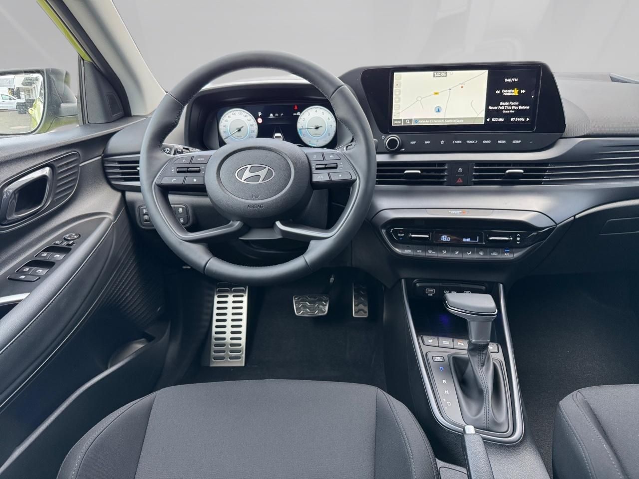 Fahrzeugabbildung Hyundai BAYON Prime, Assistenzpaket, Dachlackierung SHZ*