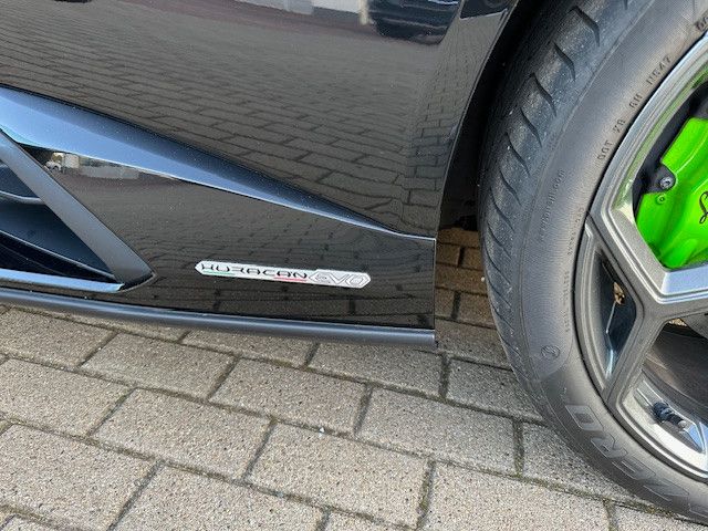 Fahrzeugabbildung Lamborghini Huracán EVO*LIFT*DAB*PDC*CAM*LDS*Mietkauf mögl.