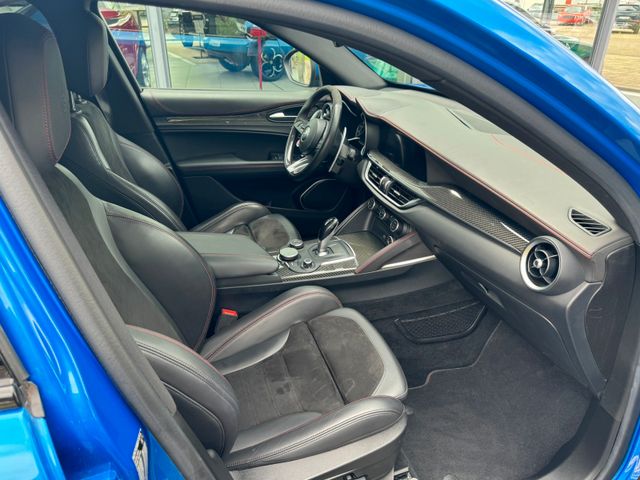 ALFA ROMEO Stelvio Quadrifoglio Q4