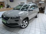 Skoda Karoq Style/1.5 TSI 150 PS DSG/AHK/ACC - gebrauchte Skoda Karoq aus dem Jahr 2018