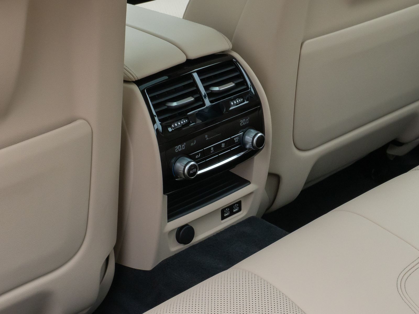 Fahrzeugabbildung BMW 530i Kamera Glasdach DAB Lenkrhzg Klima-4. Alarm