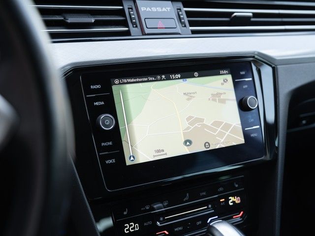 Passat Variant Business TDI DSG AHK ACC AppConne