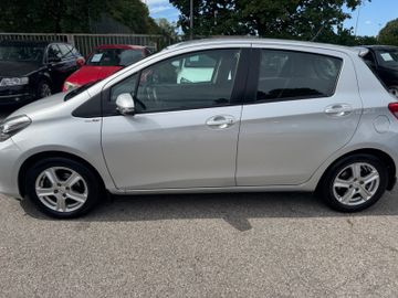 Toyota Yaris - 7