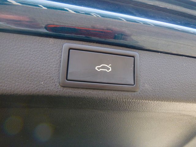 Fahrzeugabbildung Skoda Octavia 1,5 TSI Kombi >AHK/PANO/NAV/LED/SHZ<