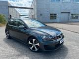 Volkswagen Golf VII Lim. GTI BMT - Volkswagen Golf: Sportwagen